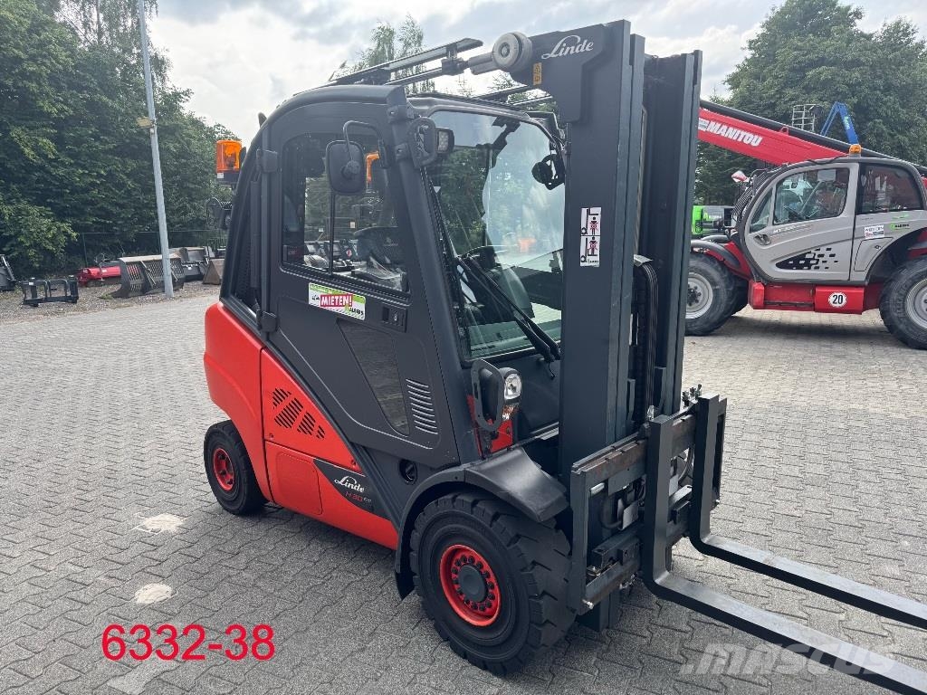 Linde H 30 D 02 EVO Drehsitz 柴油卡車