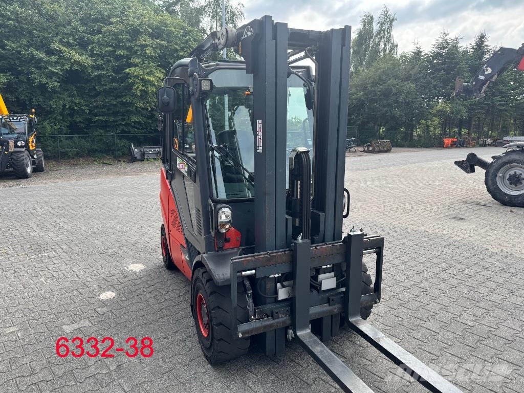 Linde H 30 D 02 EVO Drehsitz 柴油卡車