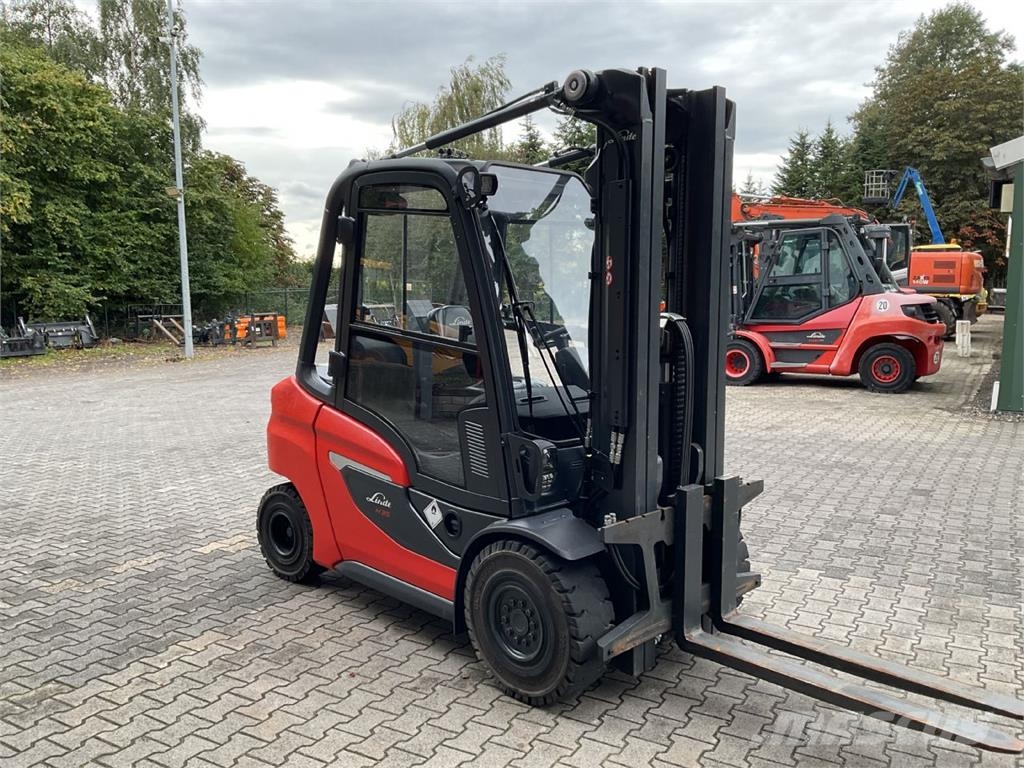 Linde H 35 D Дизельні навантажувачі