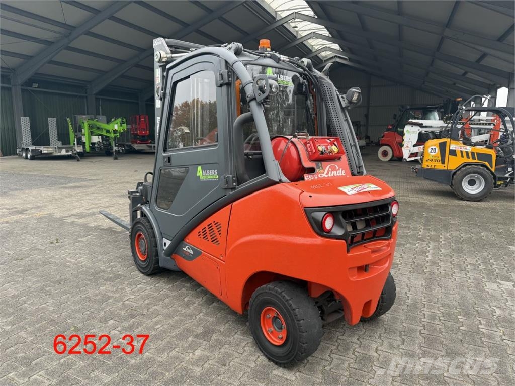 Linde H 35 T 02 EVO Газові навантажувачі