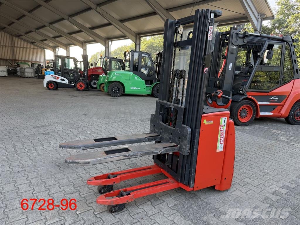 Linde L 16 i Rankiniai vėžimėliai