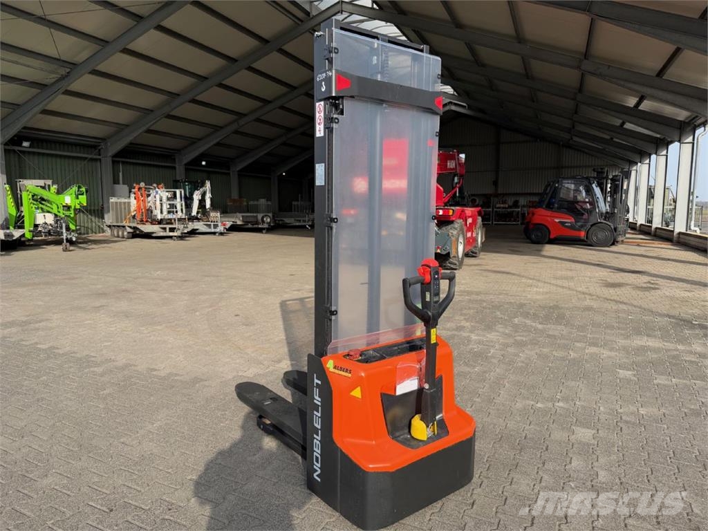 Noblelift PSE 12 B Ručni električni viličar