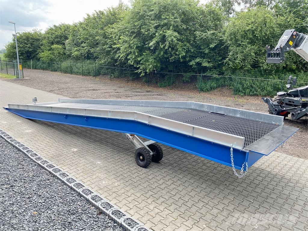 *Sonstige Verladerampe VR 12 / 2.5 lackiert Rampalar
