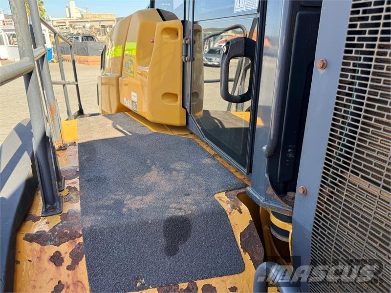 Bell B40E Camiones articulados