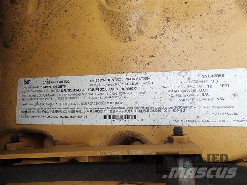 CAT 725 Tombereau articulé