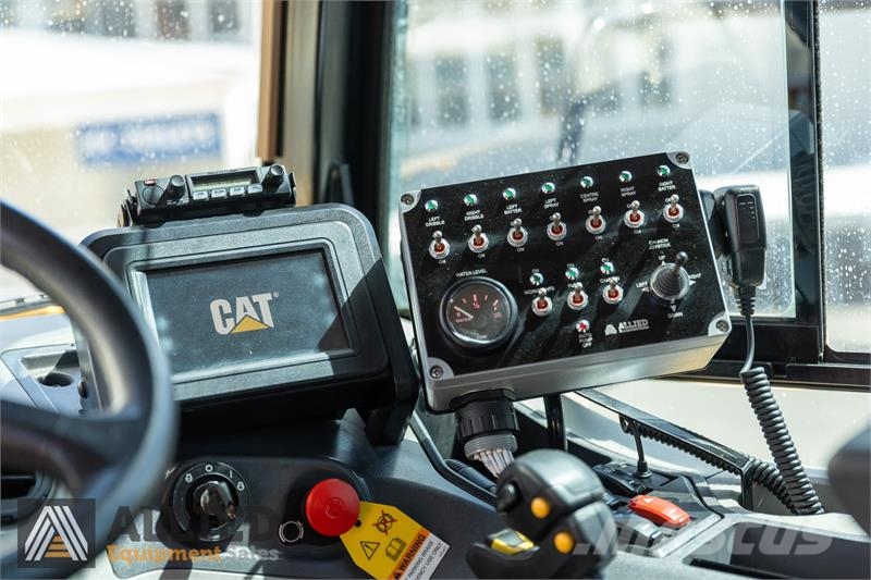 CAT 745 مكونات أخرى