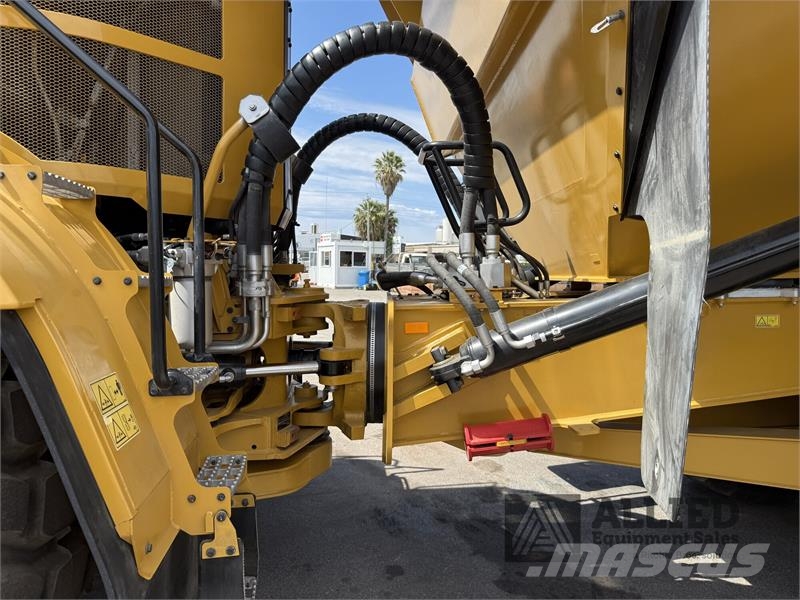 CAT 745 Camiones articulados