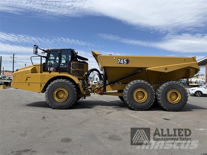 CAT 745 Camiones articulados