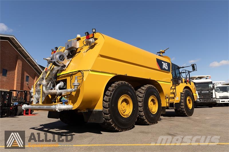 CAT 745 مكونات أخرى