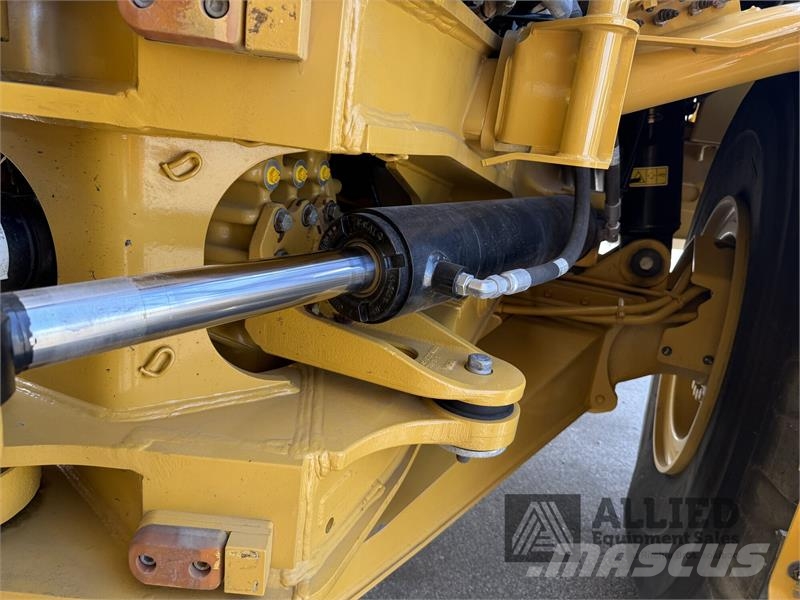 CAT 745 Camiones articulados
