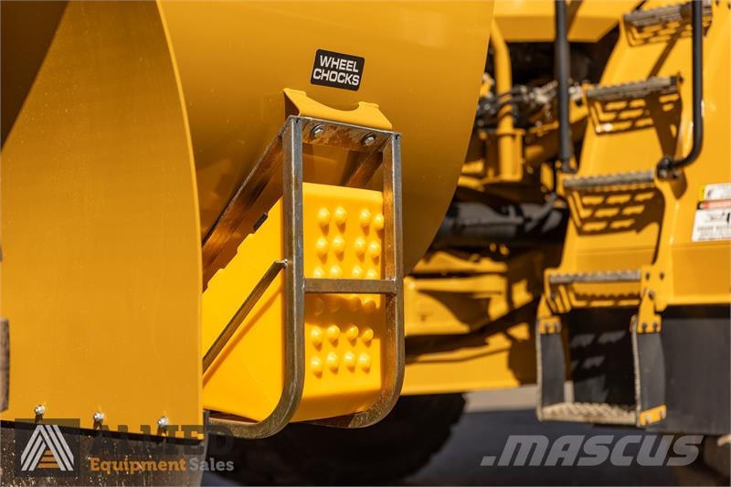 CAT 745 مكونات أخرى
