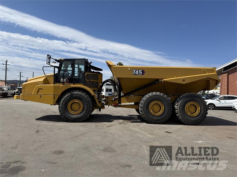 CAT 745 Camiones articulados
