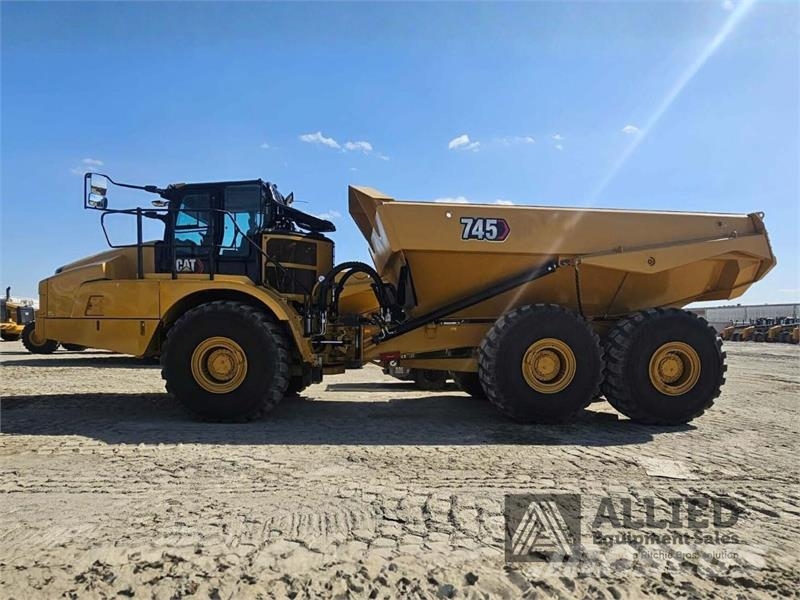 CAT 745 Camiones articulados