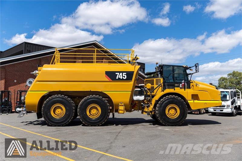CAT 745 مكونات أخرى