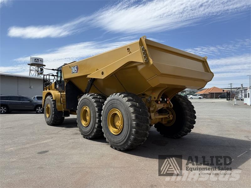 CAT 745 Camiones articulados