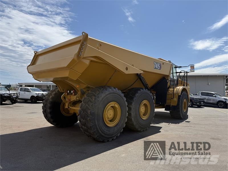 CAT 745 Camiones articulados