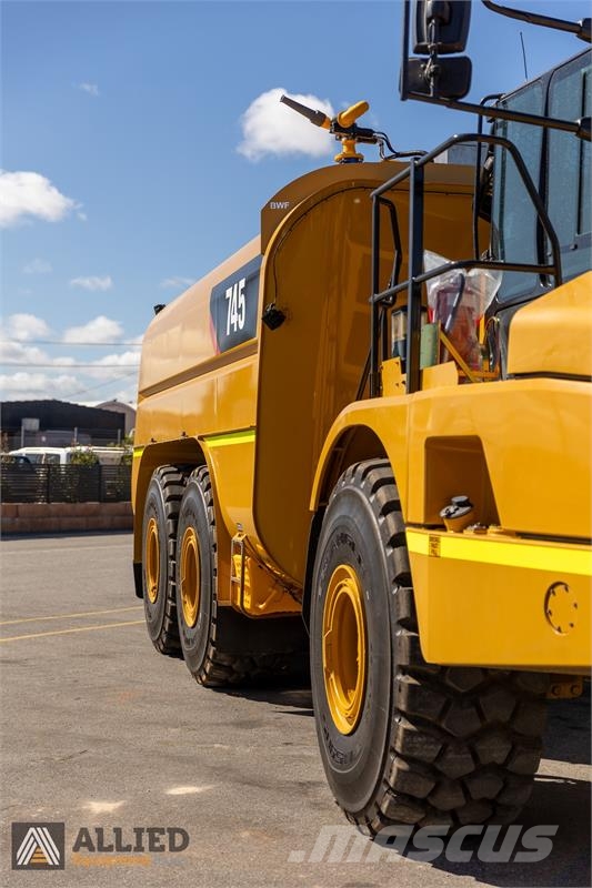 CAT 745 مكونات أخرى