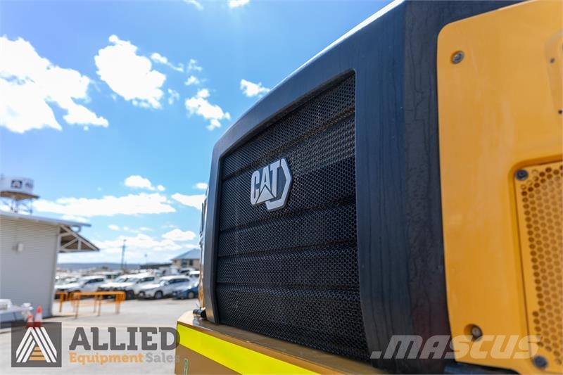 CAT 745 مكونات أخرى