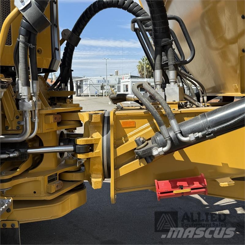 CAT 745 Camiones articulados