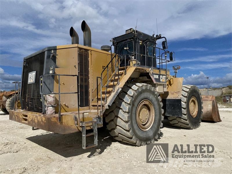 CAT 990K Фронтальні навантажувачі