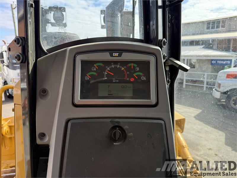 CAT D8T Dozer cingolati