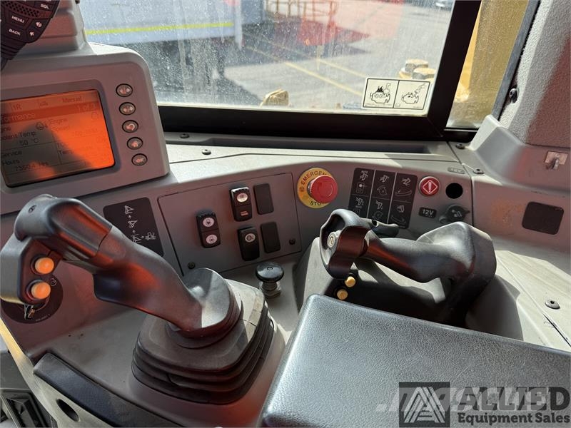 CAT D8T Dozer cingolati