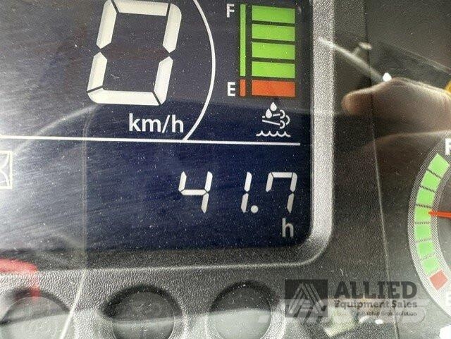 Hitachi ZW100-6 Naudoti ratiniai krautuvai