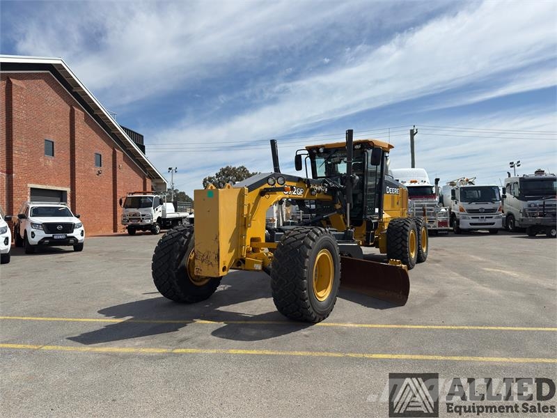 John Deere 872GP Greideriai