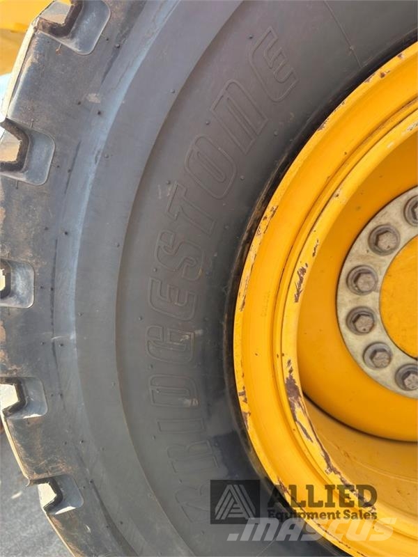 John Deere 872GP Greideriai