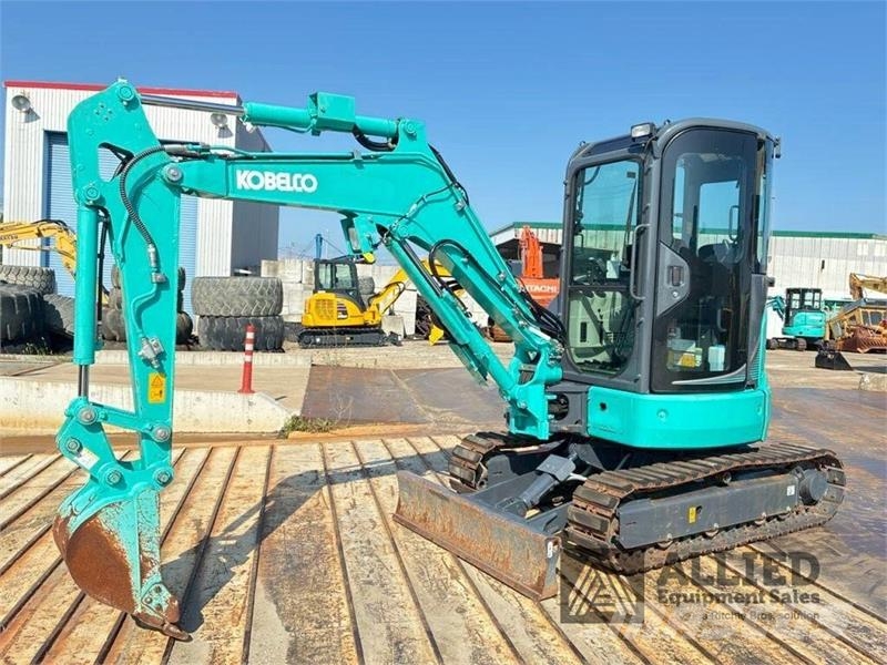 Kobelco SK135SR-3 Minigraafmachines < 7t
