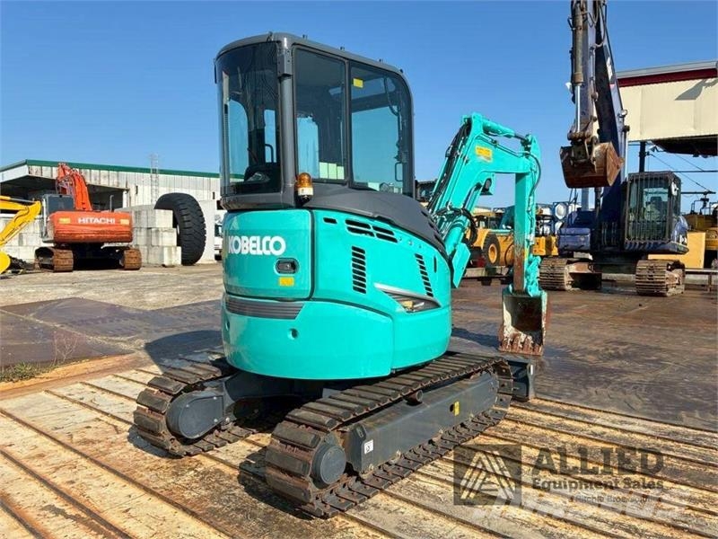 Kobelco SK135SR-3 Minigraafmachines < 7t