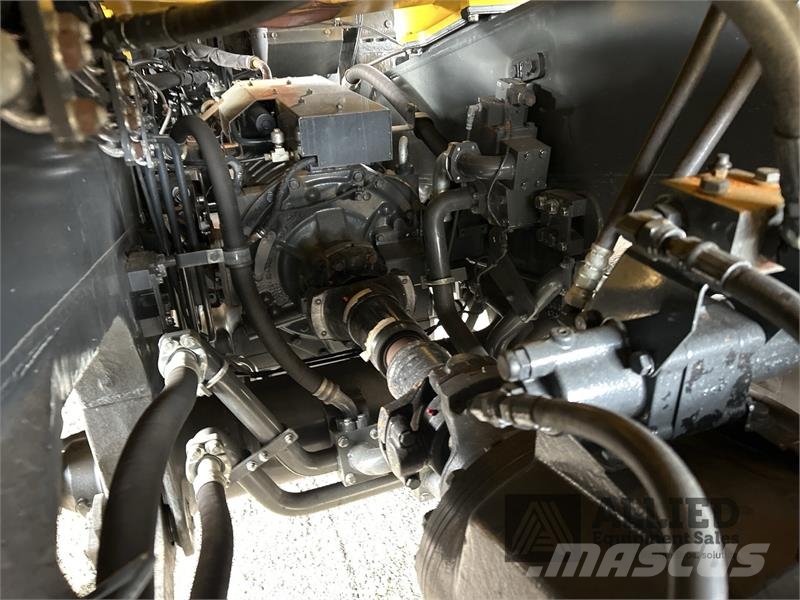 Komatsu HD605-7E1 Σπαστό Dump Truck ADT