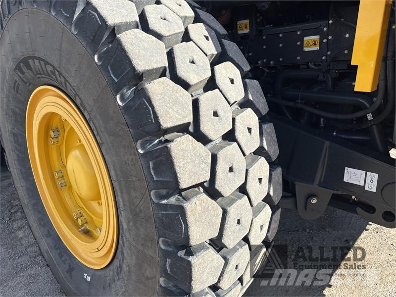 Komatsu HD605-7E1 Σπαστό Dump Truck ADT