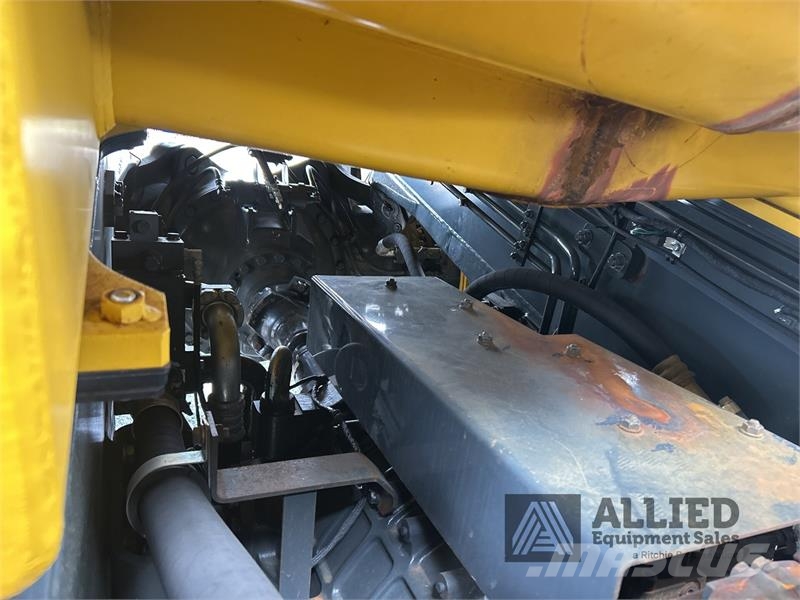 Komatsu HD605-7E1 Σπαστό Dump Truck ADT