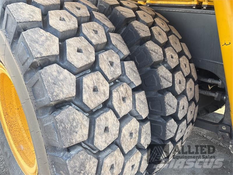 Komatsu HD605-7E1 Σπαστό Dump Truck ADT