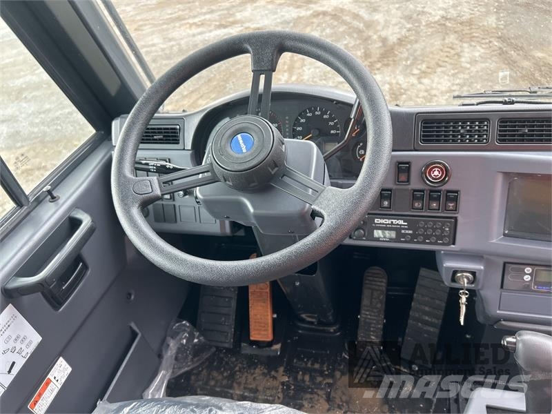 Komatsu HD605-7E1 Σπαστό Dump Truck ADT
