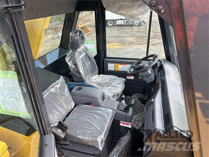 Komatsu HD605-7E1 Σπαστό Dump Truck ADT