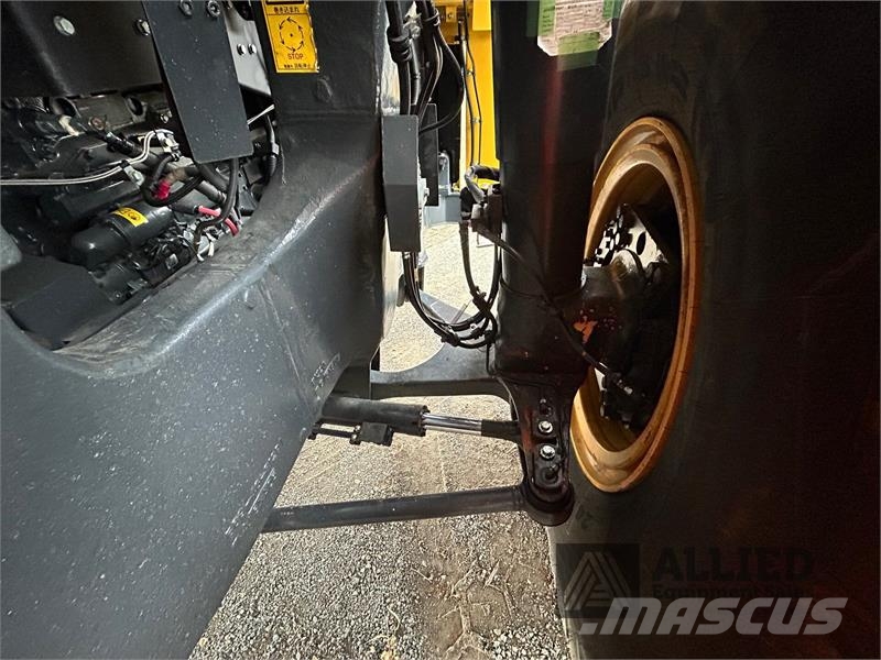 Komatsu HD605-7E1 Σπαστό Dump Truck ADT
