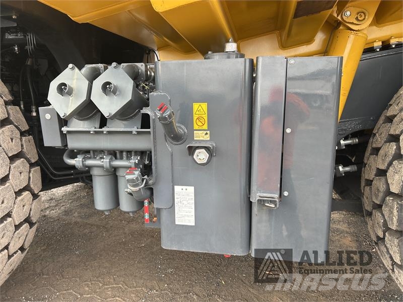 Komatsu HD605-7E1 Σπαστό Dump Truck ADT