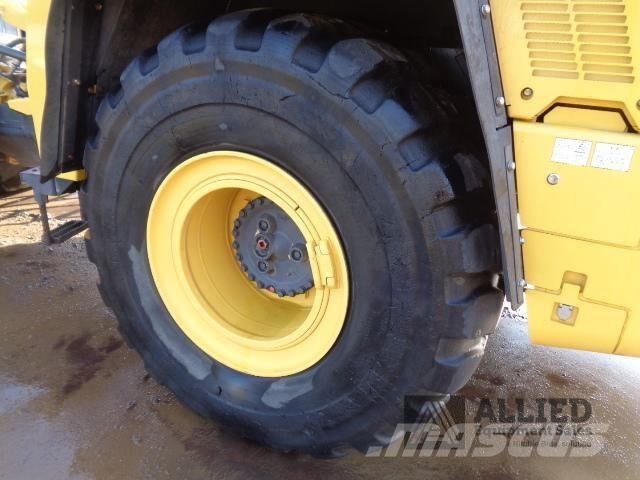 Komatsu HM300-5 Σπαστό Dump Truck ADT