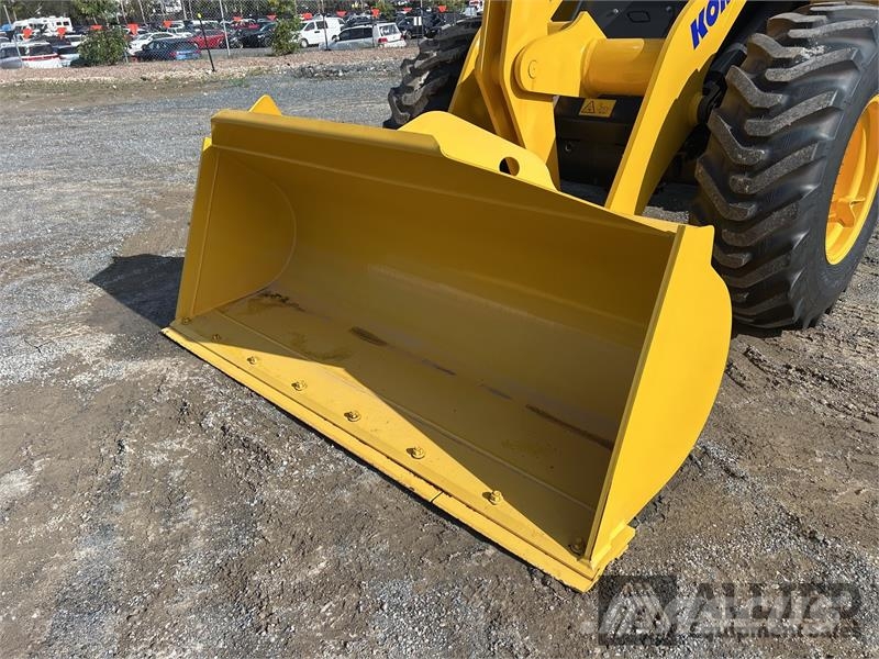 Komatsu WA100-8 Hjullastare