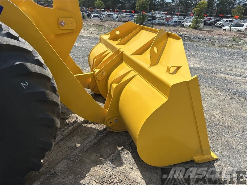 Komatsu WA100-8 Hjullastare