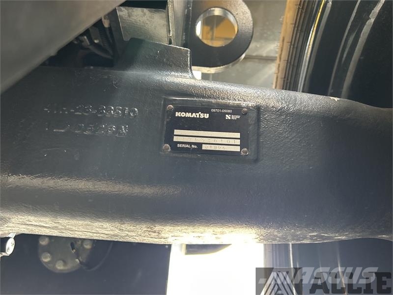 Komatsu WA100-8 Hjullastare