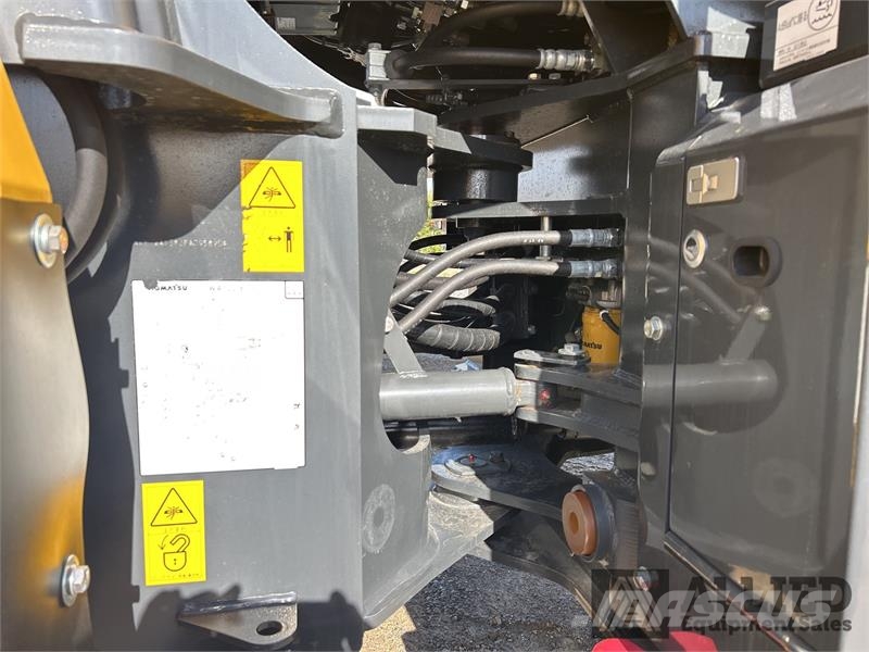 Komatsu WA100-8 Hjullastare