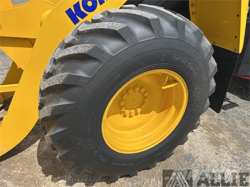 Komatsu WA100-8 Hjullastare