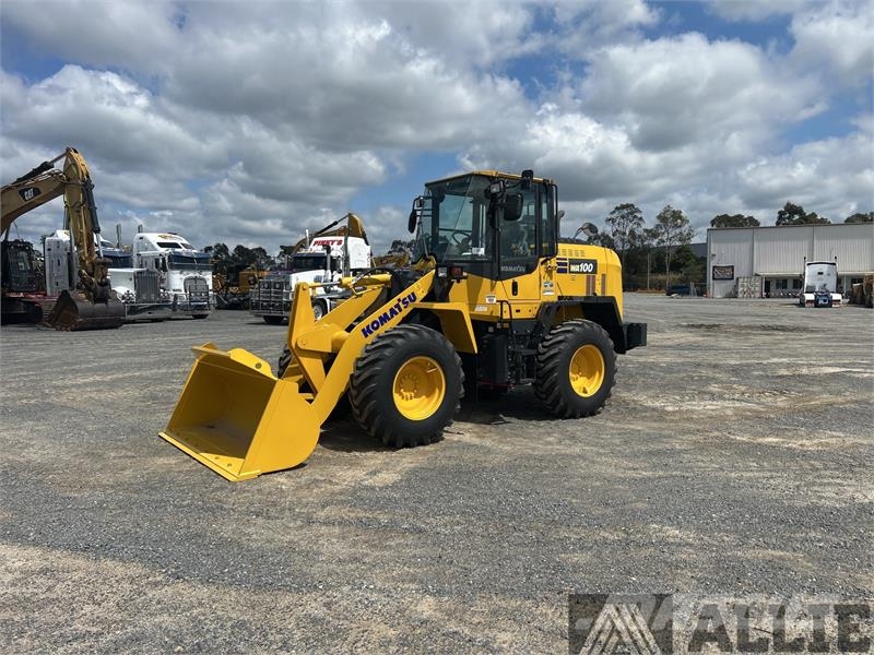 Komatsu WA100-8 Hjullastare
