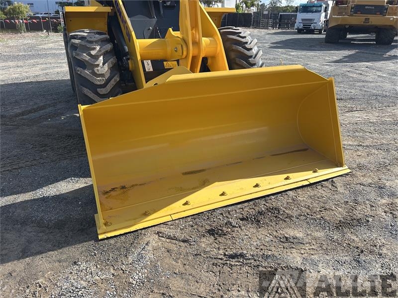 Komatsu WA100-8 Hjullastare
