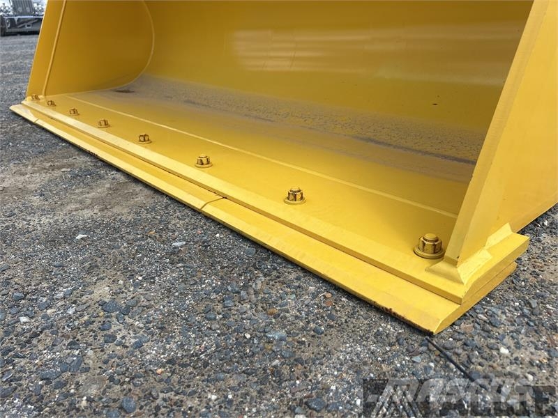 Komatsu WA100-8 Hjullastare