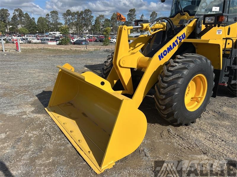 Komatsu WA100-8 Hjullastare
