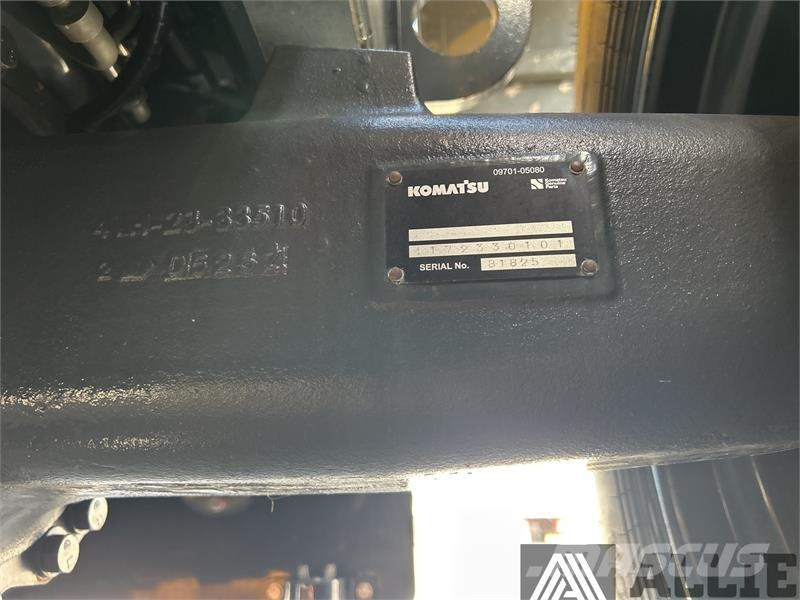 Komatsu WA100-8 Hjullastare